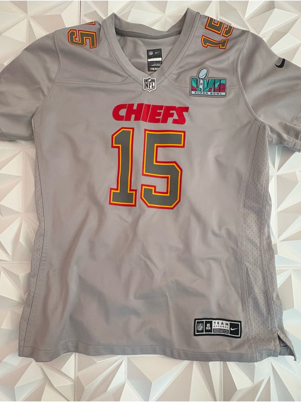 NFL Kansas City Chiefs Mahomes #15 Grey Alternate Jersey